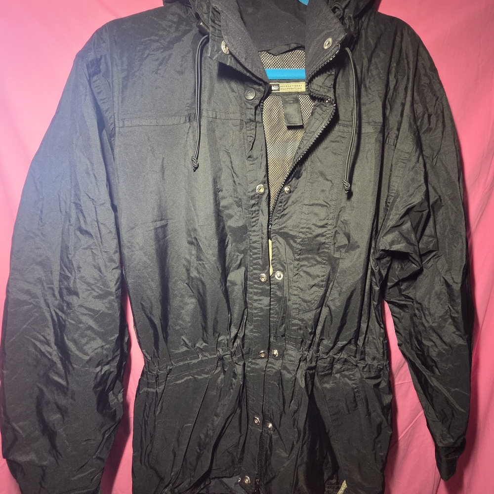 REI Men's Black Hooded Windbreaker Jacket